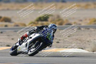 media/Nov-17-2024-CVMA (Sun) [[1fec520723]]/Race 11-Amateur Supersport Open/